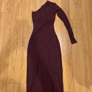 SOLD OUT SKIMS Soft Lounge One Shoulder Long Dress